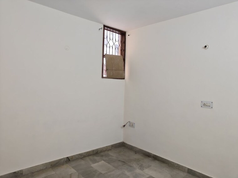 Bedroom, azadpur 3 Bedroom 140 Sq.Yd. Builder Floor In Azadpur Delhi 10418478