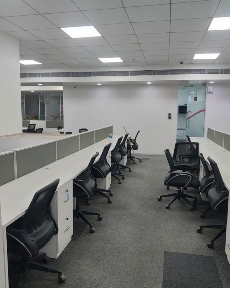 Gym, wagle-estate Commercial Office Space 750 Sq.Ft. In Shivaji Nagar Thane 10418522