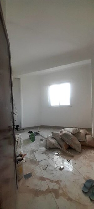 Room in  Office Space at Sector 106 – for Rent