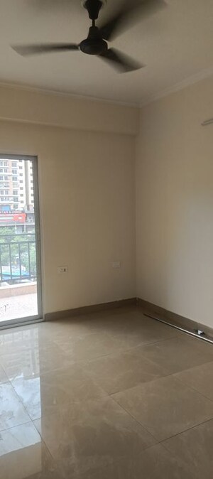 Room in 3 BHK Apartment at Gardenia Gateway, Sector 75 – for Rent