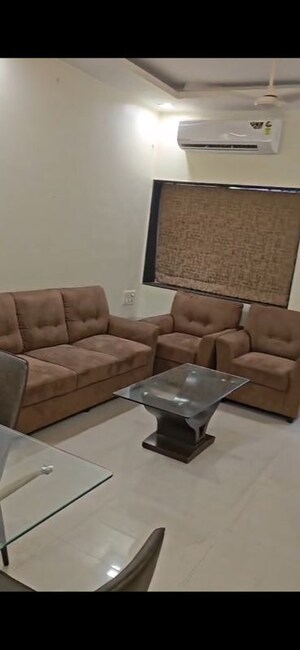 Living Room in 2 BHK Apartment at Chetan Apartment Ghatkoper, Ghatkopar East – for Rent