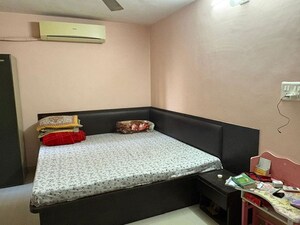 Bedroom in 2 BHK Apartment at Thaltej – for Rent