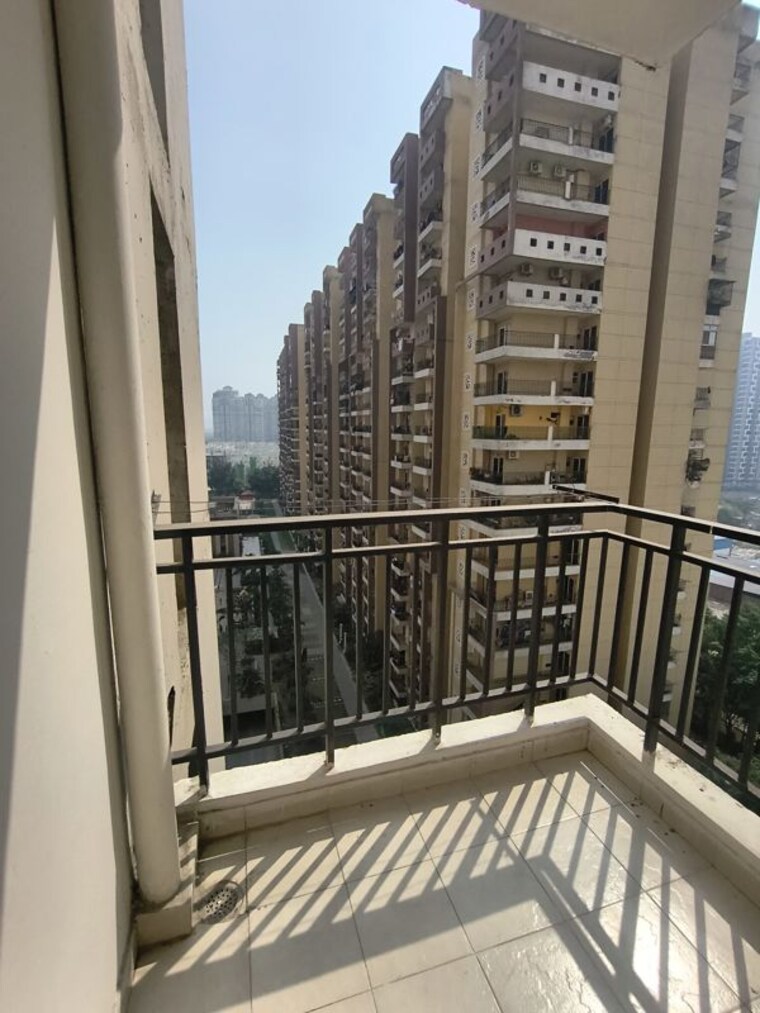 Balcony, paramount-emotions 2 Bedroom 950 Sq.Ft. Apartment In Sector 1 Greater Noida Greater Noida 10418598