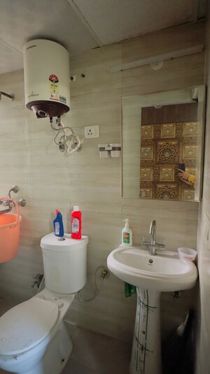 Bathroom in 2 BHK Apartment at Paramount Emotions Phase II, Sector 1 Greater Noida – for Rent