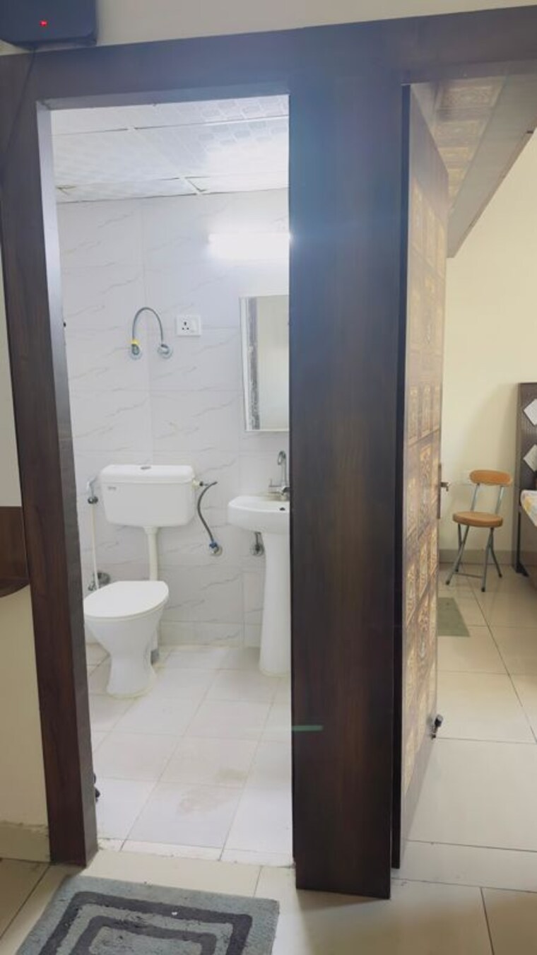 Bathroom, paramount-emotions-phase-ii 2 Bedroom 1060 Sq.Ft. Apartment In Sector 1 Greater Noida Greater Noida 10418600
