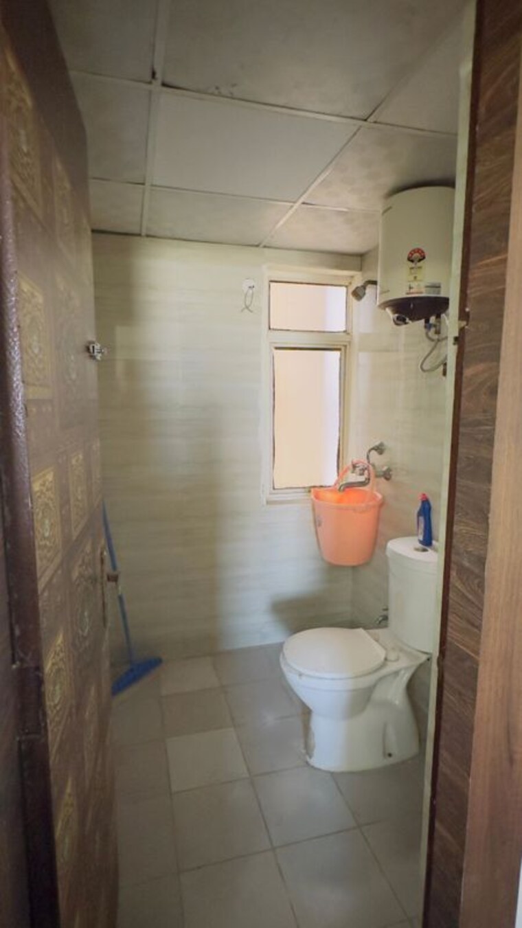 Bathroom, paramount-emotions-phase-ii 2 Bedroom 1060 Sq.Ft. Apartment In Sector 1 Greater Noida Greater Noida 10418600