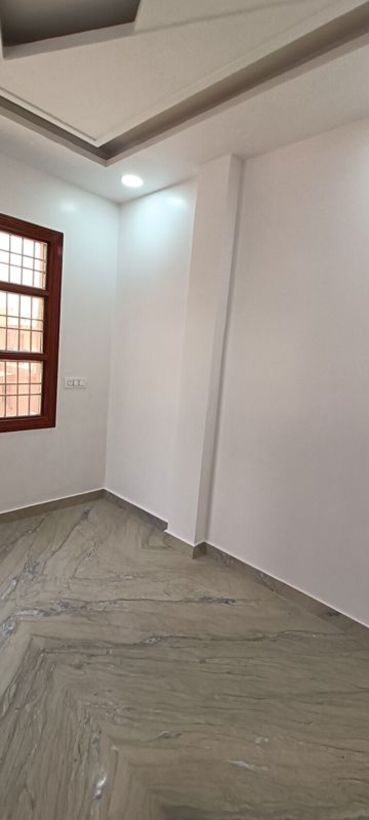 Room, rohini sector 7 3 Bedroom 64 Sq.Mt. Builder Floor In Rohini Sector 7 Delhi 8946780