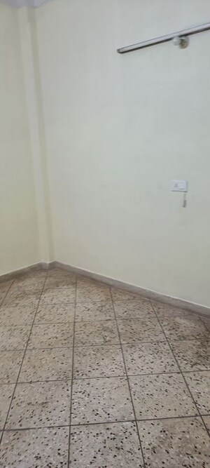 Furnished Amenities in 1 BHK Builder Floor at Rohini Sector 7 – for Rent
