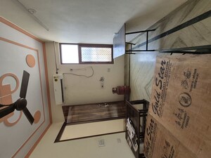 Kitchen in 1.5 BHK Builder Floor at Mayur Vihar – for Rent