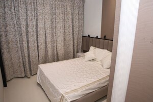 Bedroom in 2 BHK Apartment at Thane West – for Sale