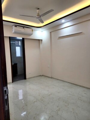 Room in 3.5 BHK Builder Floor at M3M Soulitude, Sector 89 – for Rent