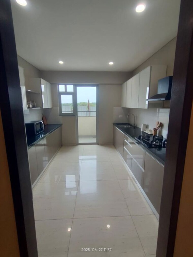 Kitchen, a-and-a-breeza 3 Bedroom 1690 Sq.Ft. Builder Floor In Koregaon Park Pune 10418625