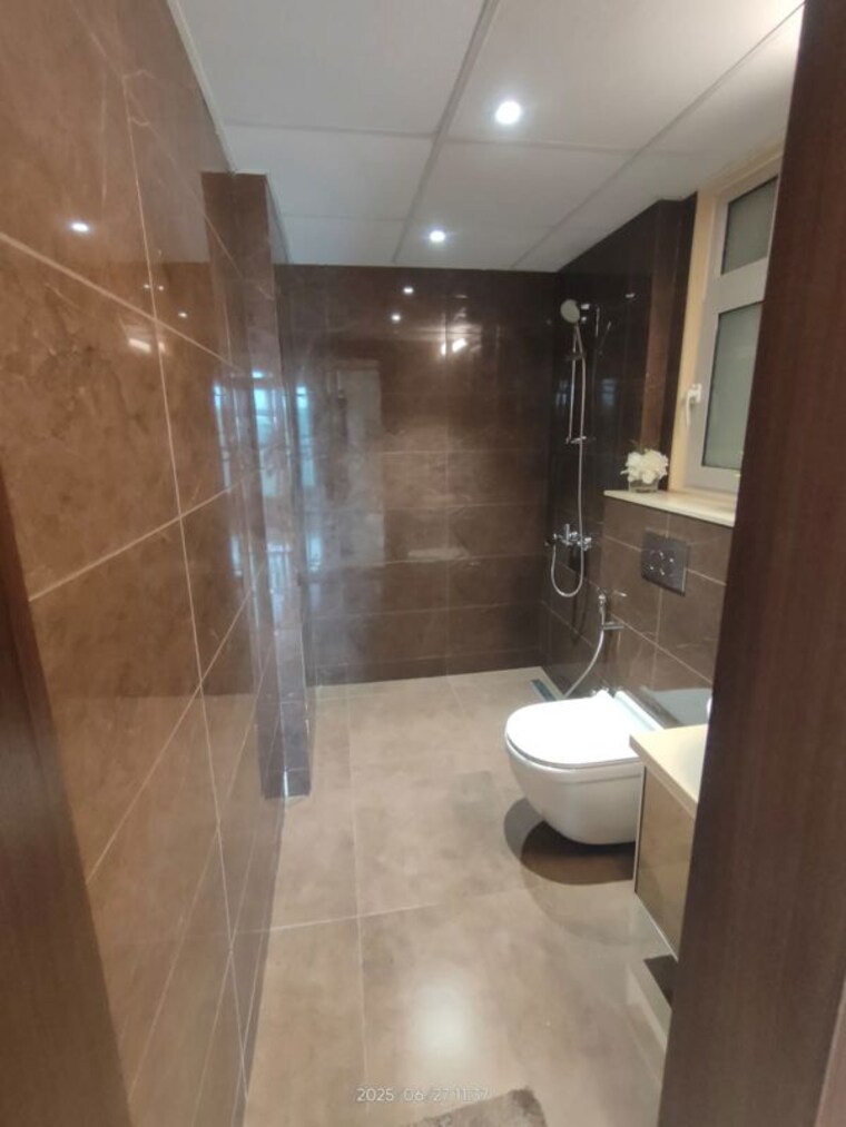 Bathroom, a-and-a-breeza 3 Bedroom 1690 Sq.Ft. Builder Floor In Koregaon Park Pune 10418625