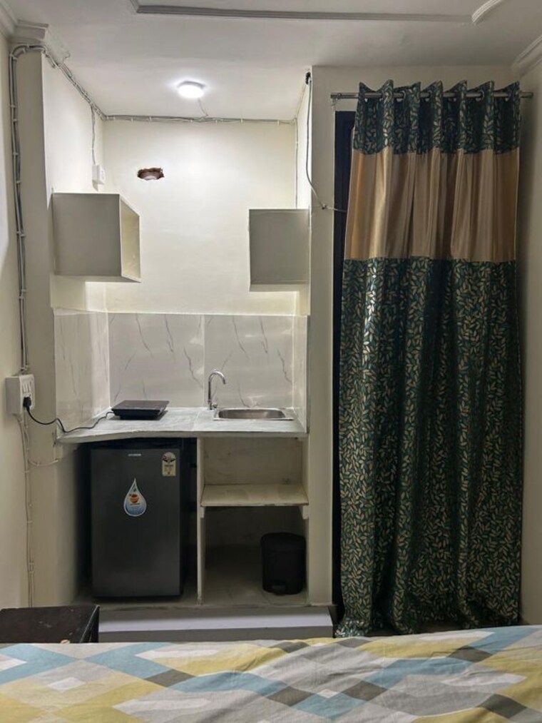 Kitchen, malviya nagar 1 RK 400 Sq.Ft. Builder Floor In Malviya Nagar Delhi 10418632