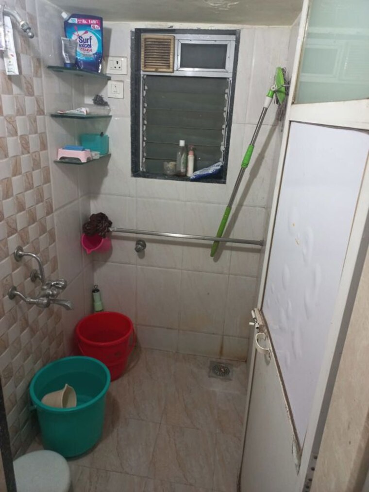Bathroom, sandesh nagar 1 Bedroom 250 Sq.Ft. Apartment In Sandesh Nagar Mumbai 10418644
