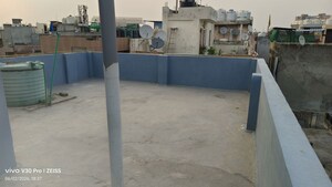 Terrace in 2 BHK Builder Floor at Shakarpur – for Sale