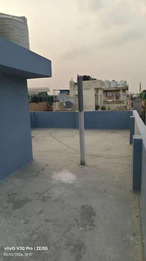 Terrace in 2 BHK Builder Floor at Shakarpur – for Sale