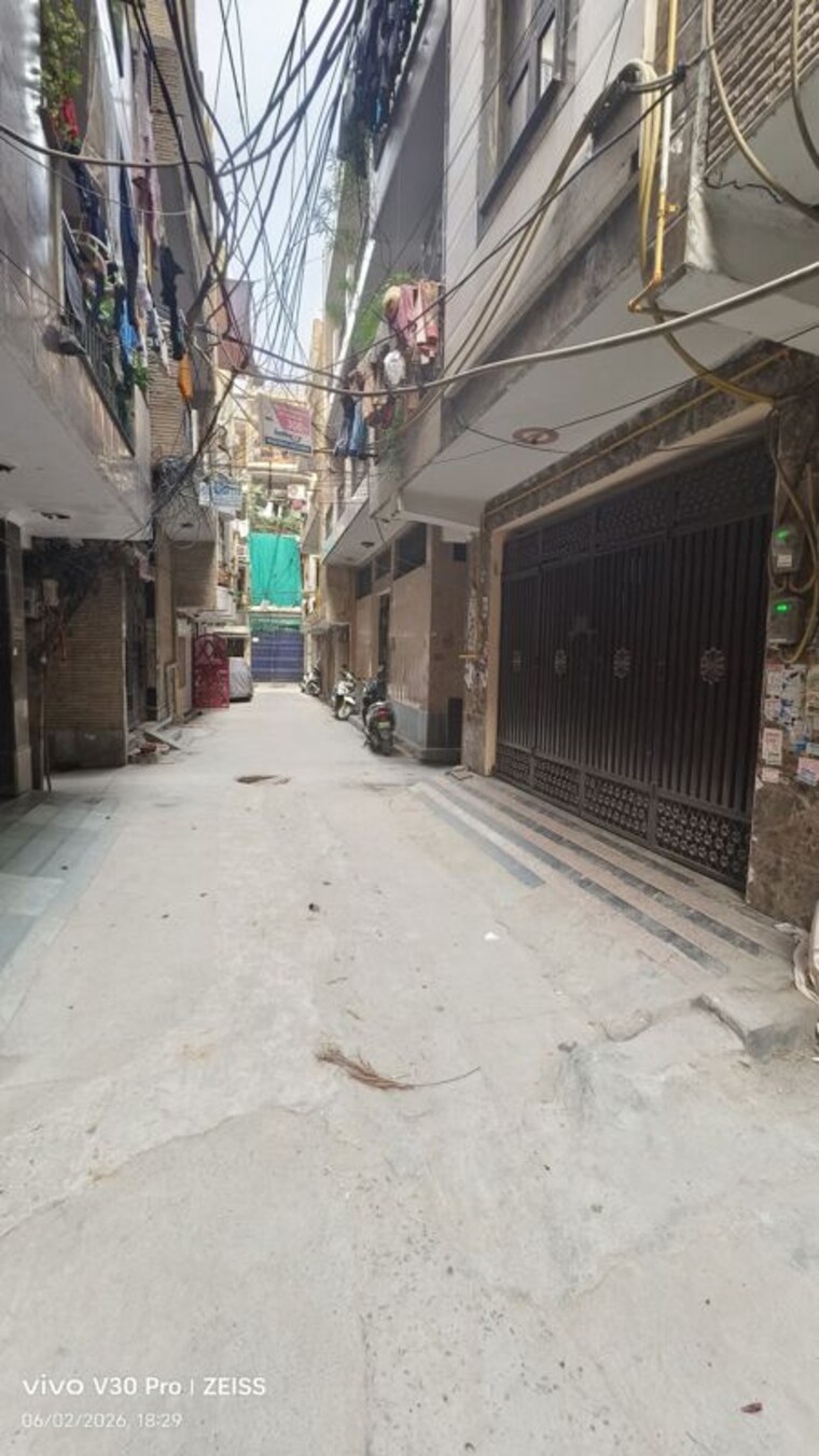 Exterior View, shakarpur 2 Bedroom 50 Sq.Yd. Builder Floor In Shakarpur Delhi 10418649