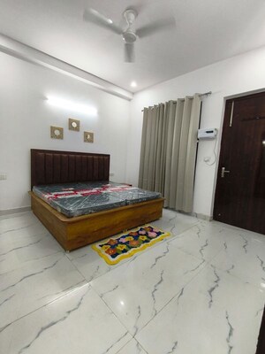 Bedroom in 2 BHK Builder Floor at Sector 51 – for Rent