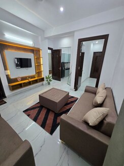 2 BHK Builder Floor For Rent in Sector 52