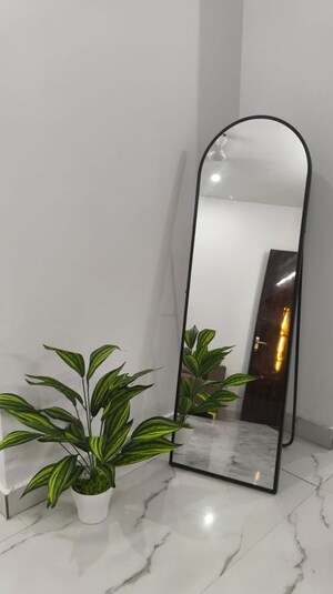 Furnished Amenities in 2 BHK Builder Floor at Sector 52 – for Rent