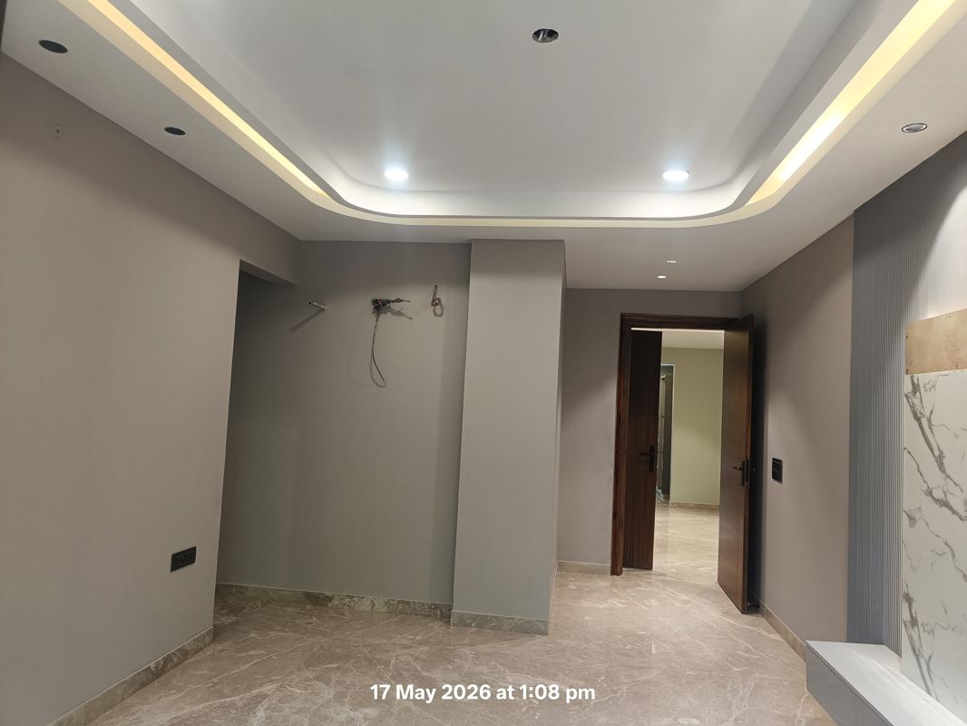 3 BHK 2160 Sq.Ft. Builder Floor in Unitech South City 1
