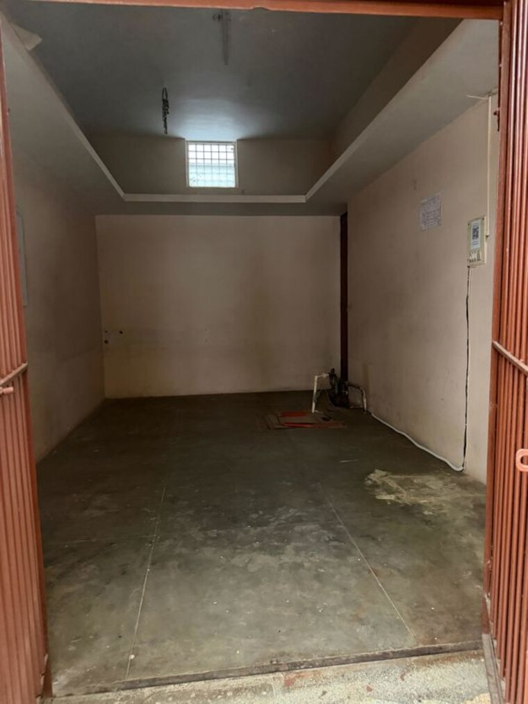 Room, btm layout 1 Commercial Office Space 2400 Sq.Ft. In Btm Layout 1 Bangalore 10418669