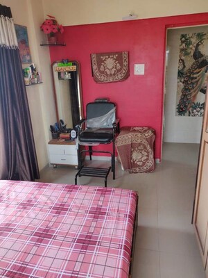Room in 2 BHK Apartment at Dahivali – for Rent