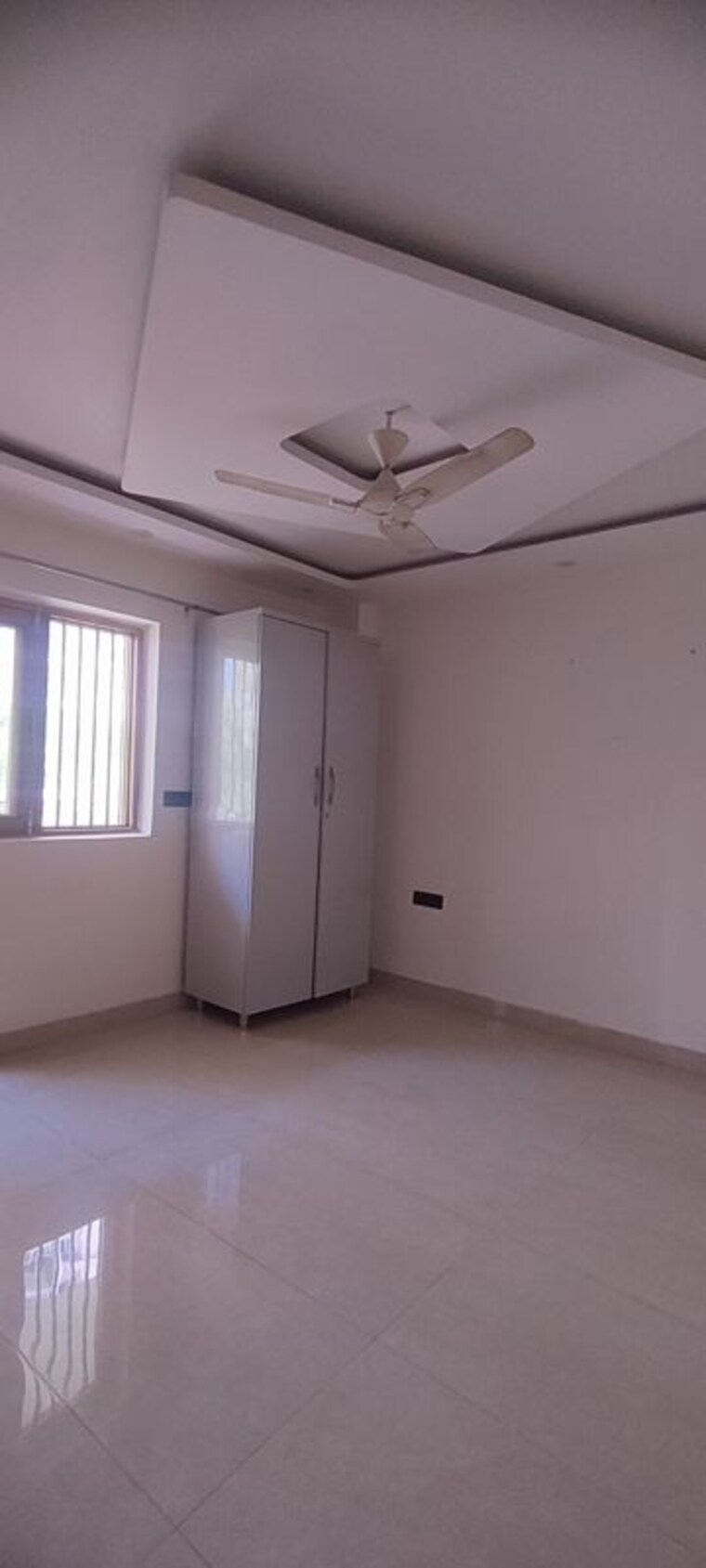 Room, sector 85 3 Bedroom 260 Sq.Yd. Builder Floor In Sector 85 Faridabad 10418687
