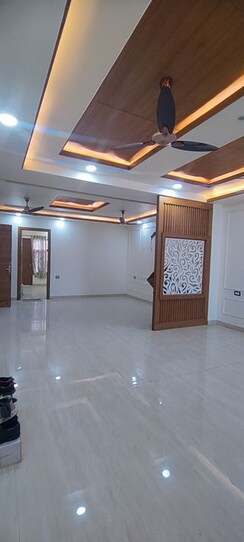 4 BHK + Pooja Room Builder Floor For Rent in Sector 37