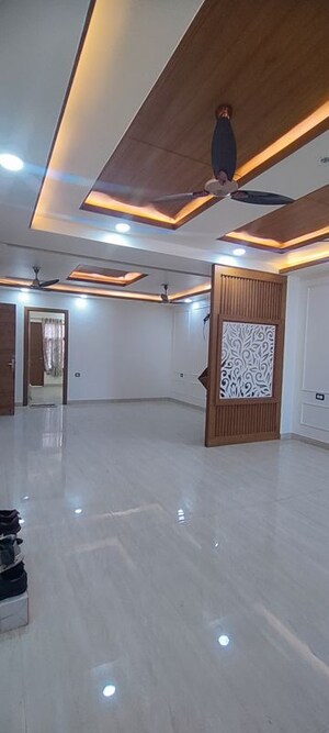 4 BHK Builder Floor For Rent in Sector 37