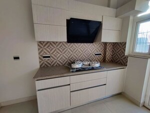 Bedroom in 3 BHK Villa at Central Park Flower Valley Aqua Front Towers, Sohna Sector 33 – for Rent