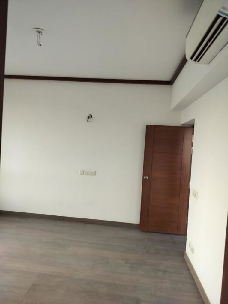 Room, jaypee-greens-pavilion-court 3 Bedroom 1856 Sq.Ft. Apartment In Sector 128 Noida 10418718