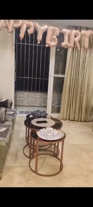 Team Area in 3 BHK Apartment at Ram Vihar, Sector 30 – for Sale
