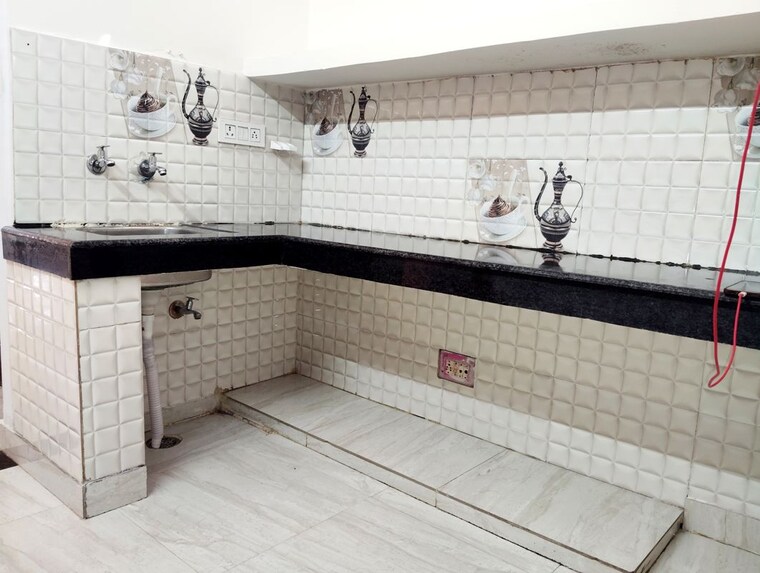 Kitchen/pantry, jyoti park 3 Bedroom 1350 Sq.Ft. Independent House In Jyoti Park Gurgaon 10418738