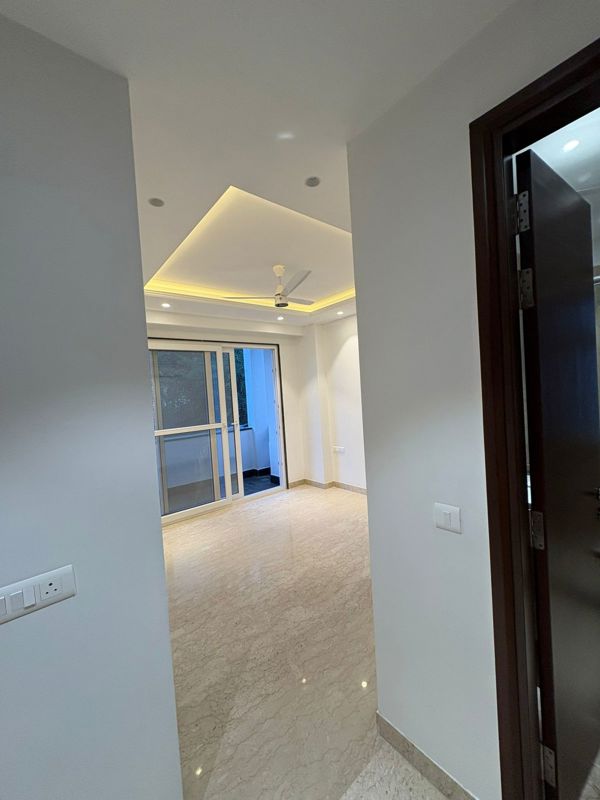 4 BHK + Servant Room Builder Floor For Sale in Saket
