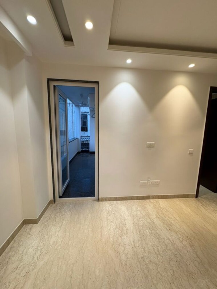 Room, saket 4 Bedroom 2700 Sq.Ft. Builder Floor In Saket Delhi 10418755