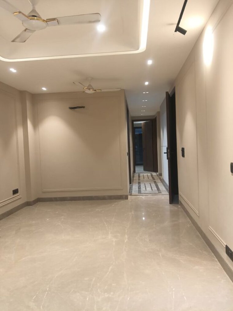 undefined, east of kailash 3 Bedroom 1450 Sq.Ft. Builder Floor In East Of Kailash Delhi 10418765