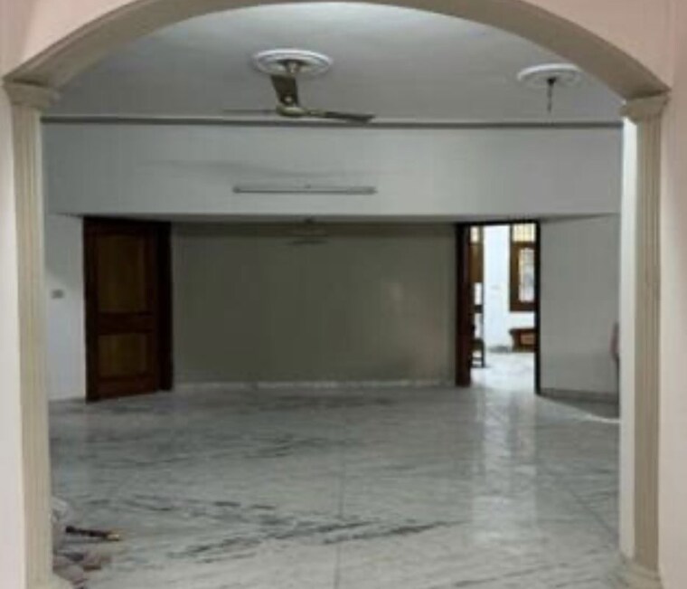 undefined, sector 62 4 Bedroom 160 Sq.Yd. Independent House In Sector 62 Faridabad 10418771