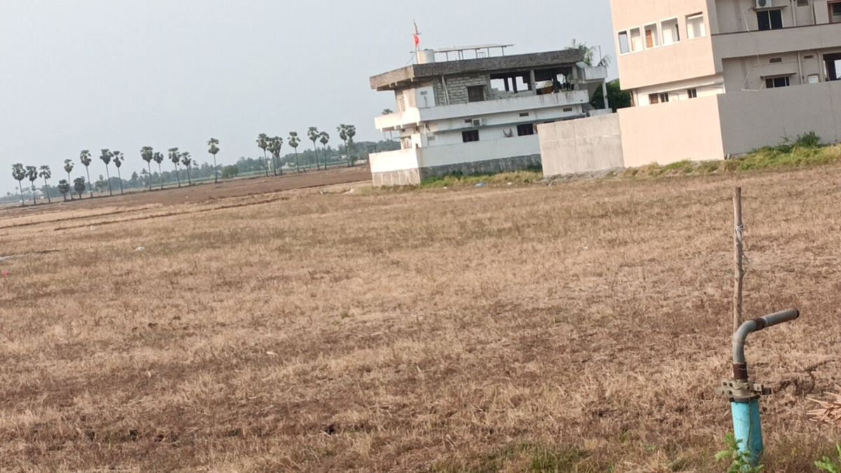 Plot For Sale in Vuyyuru