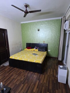 3.5 BHK + Servant Room,Extra Room Apartment For Rent in Gaur Sportswood