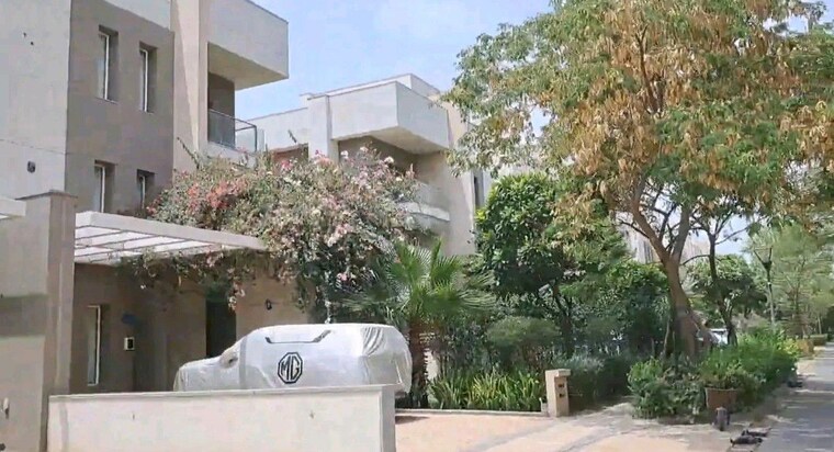 Exterior View, sobha-international-city-presidential-villa 5 Bedroom 750 Sq.Yd. Villa In Sector 109 Gurgaon 10418784