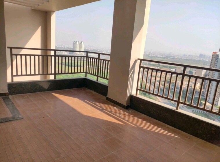 Balcony, adani-m2k-oyster-grande 4 Bedroom 3198 Sq.Ft. Apartment In Sector 102 Gurgaon 10418841