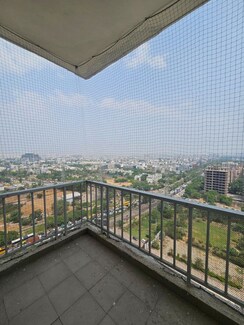 2 BHK + Store Room Apartment For Rent in M3M Skywalk