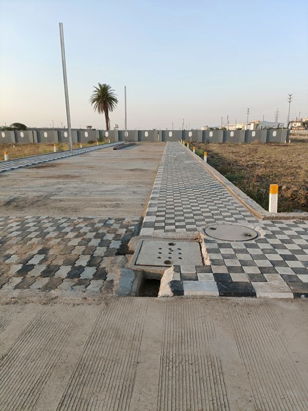 Plot For Sale in Ujjain Road
