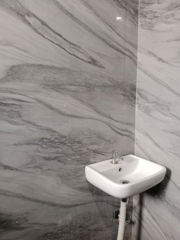 Bathroom, model town 2 Bedroom 837 Sq.Ft. Builder Floor In Model Town Panipat 10418849