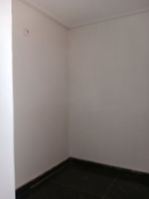 Room in 2 BHK Builder Floor at Model Town – for Rent