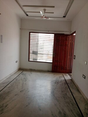 Room in  Builder Floor at Model Town – for Rent
