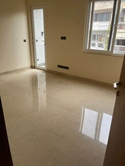 3 BHK + Servant Room Builder Floor For Rent in Hauz Khas