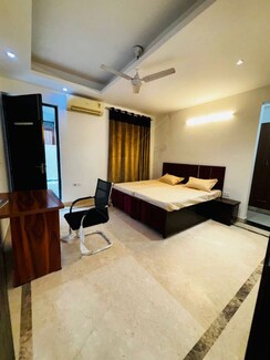 3 BHK + Pooja Room,Study Room Builder Floor For Rent in Ansal Plaza Sector-23